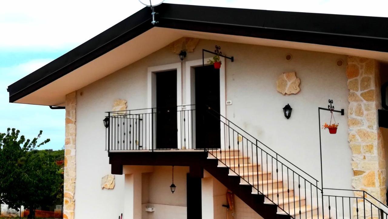 Eremo Del Dotto Aparthotel อัลเบโรเบลโล ภายนอก รูปภาพ