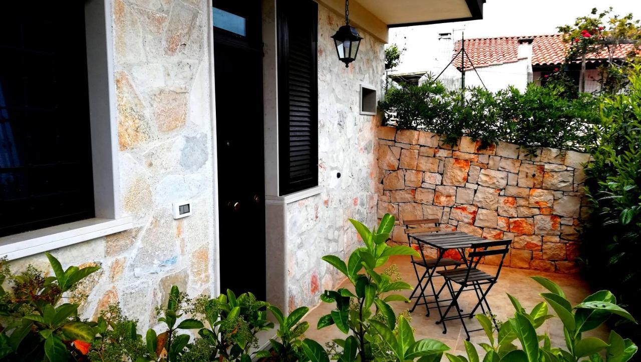 Eremo Del Dotto Aparthotel อัลเบโรเบลโล ภายนอก รูปภาพ